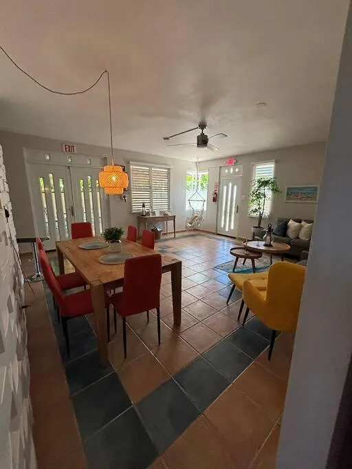 Prázdninový dům Vila Caira Del Mar Beach House Boquerón